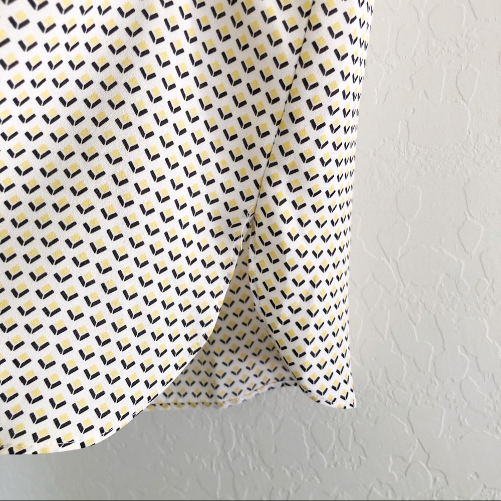 Max Studio Split Front Yellow Printed Short Sleeve - image 6